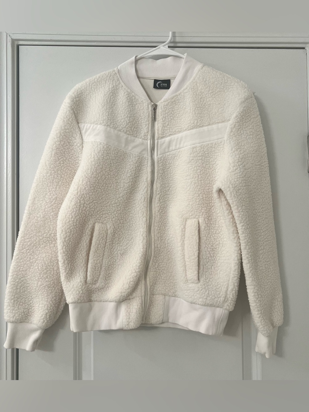 ZYIA Cream Women’s XS Sherpa Zipper Bomber Jacket with Pockets